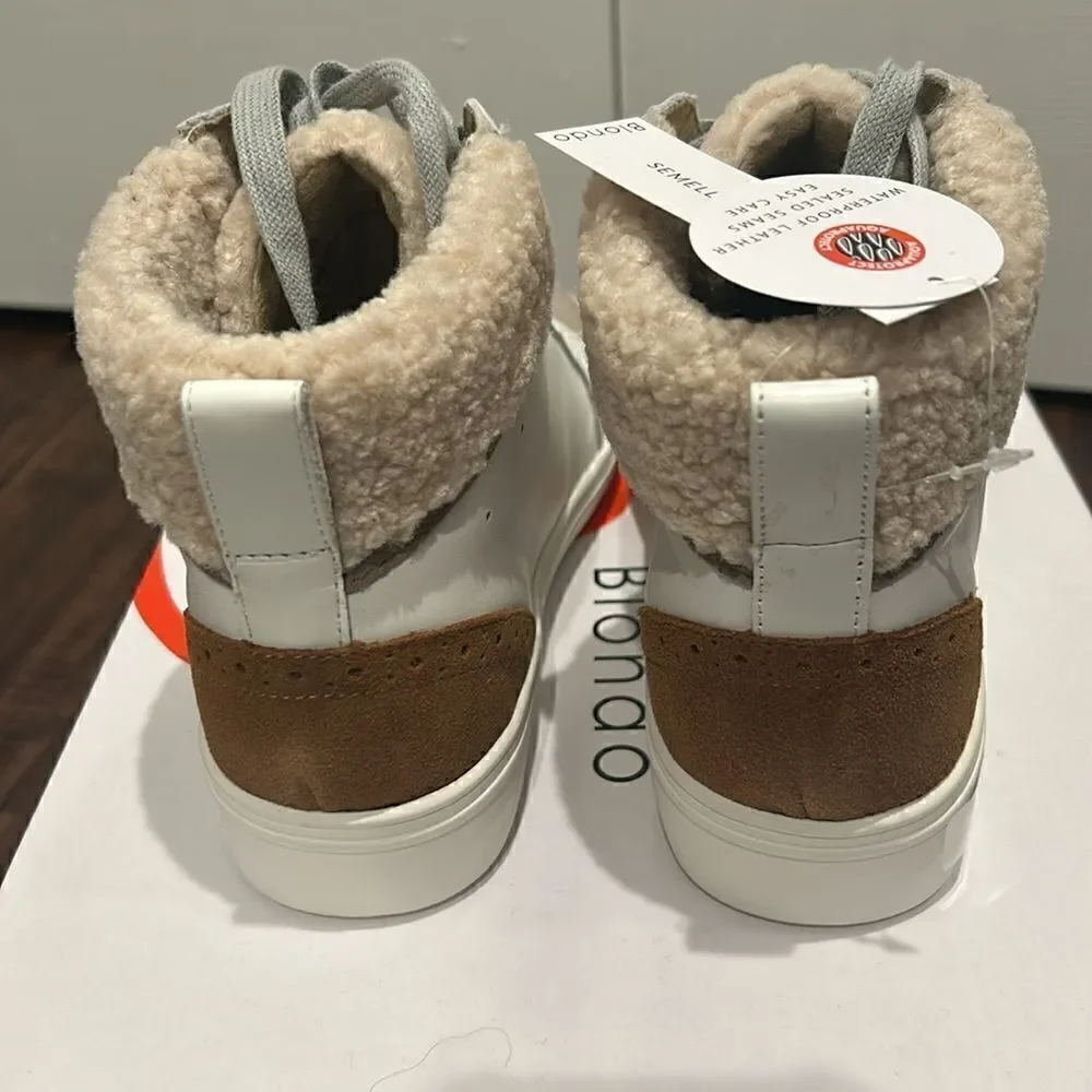 NWT Blondo White/Camel Leather Waterproof High tops, Size 7.5